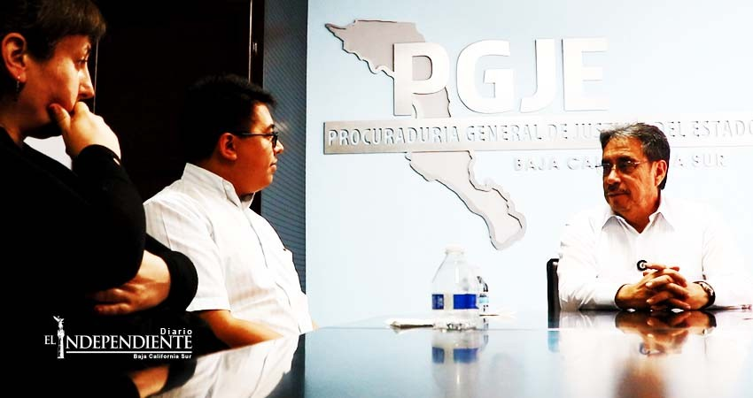 Garantiza procurador investigación transparente en homicidio del periodista Maximino Rodríguez a representantes de Artículo 19 A.C  Garantiza procurador investigación transparente en homicidio del periodista Maximino Rodríguez a representantes de Artículo 19 A.C