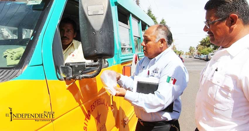 Son supervisadas las unidades del transporte público de La Paz