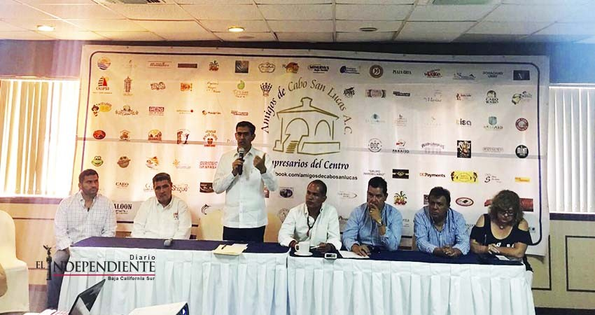 Signan convenio empresarios del centro y Seguridad Pública para vigilar centro de CSL Signan convenio empresarios del centro y Seguridad Pública para vigilar centro de CSL