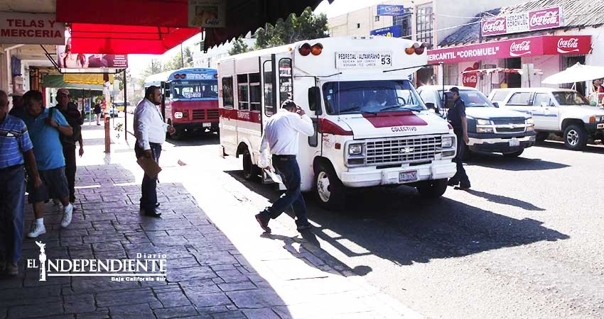 De acuerdo alcalde en transparentar concesiones del transporte público De acuerdo alcalde en transparentar concesiones del transporte público