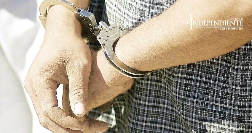 Fue detenido por delitos contra la salud