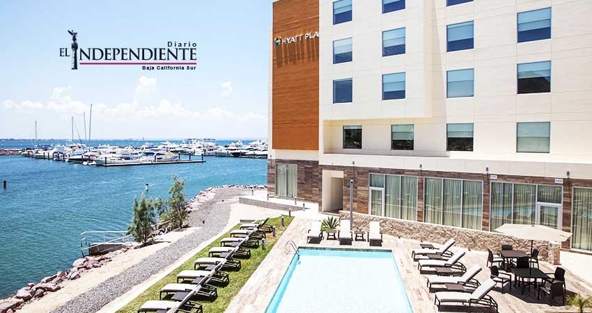 Tras quejas de turistas, trabaja Emprhotur en capacitación para mejorar atención 