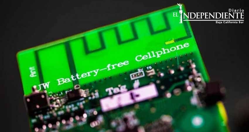  Primer teléfono móvil que funciona sin batería