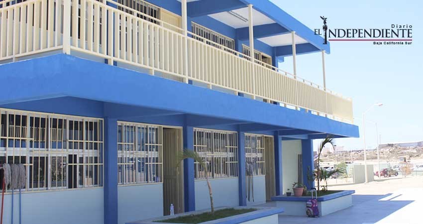 Piden apoyo de los padres de familia para vigilar escuelas durante las vacaciones  Piden apoyo de los padres de familia para vigilar escuelas durante las vacaciones
