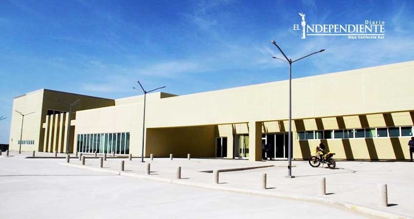 Carece hospital de Cd Constitución de tres especialistas y dos médicos generales Carece hospital de Cd Constitución de tres especialistas y dos médicos generales