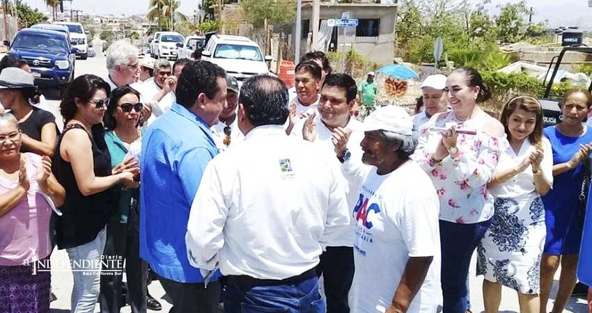 Madre pide ayuda al gobernador luego de que el DIF le quitó sus hijos y aún no se los devuelven Madre pide ayuda al gobernador luego de que el DIF le quitó sus hijos y aún no se los devuelven