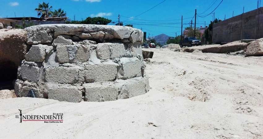 Lluvias dejaron en muy mal estado las calles de la colonia Vista Hermosa, denuncian vecinos