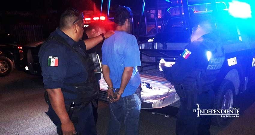 Detienen a cuatro personas por diversos delitos Detienen a cuatro personas por diversos delitos