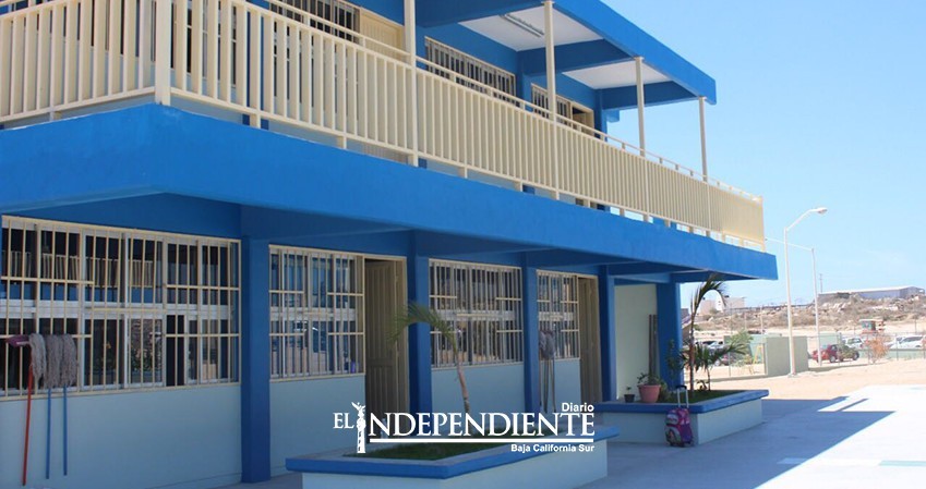 De manera oficial, suspenden clases en Los Cabos De manera oficial, suspenden clases en Los Cabos