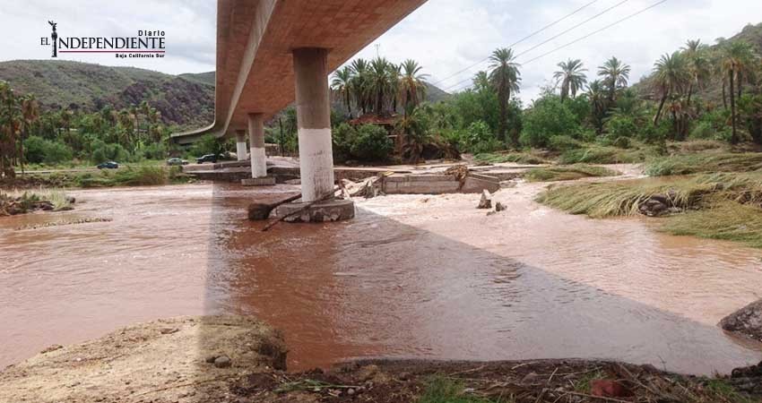 Mulegé sin servicios y desconectada por cortes a la carretera Mulegé sin servicios y desconectada por cortes a la carretera