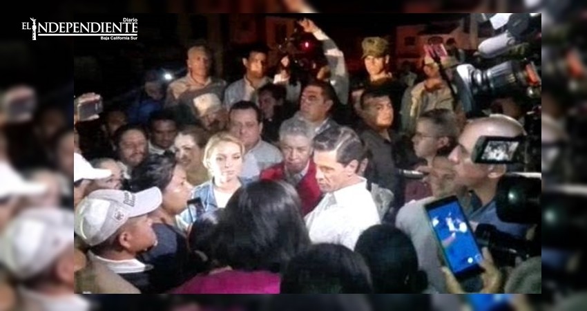 "No nos deje solos señor Presidente"