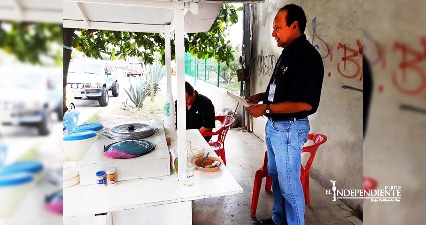 Avala COEPRIS venta de comida en vía pública para La Paz; el veto se mantiene para el resto de los municipios