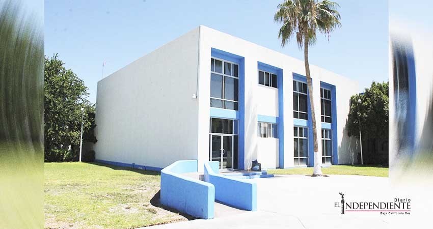 Nuevo encargado de la subprocuraduría de atención a delitos de alto impacto en la PGJE Baja California Sur (BCS) Nuevo encargado de la subprocuraduría de atención a delitos de alto impacto en la PGJE Baja California Sur (BCS)