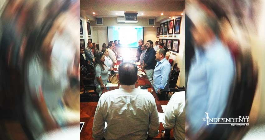 Un minuto de silencio en Cabildo por las víctimas de Lidia