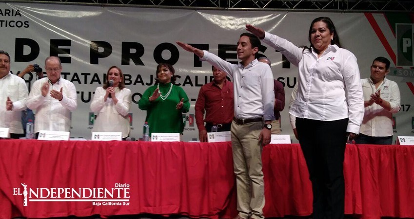 Cancela Ochoa Reza, no llegó la toma de protesta del PRI Baja California Sur (BCS) Cancela Ochoa Reza, no llegó la toma de protesta del PRI Baja California Sur (BCS)