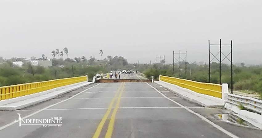 Se continúa con la rehabilitación de carreteras afectadas por “Lidia”: Álvaro De La Peña Se continúa con la rehabilitación de carreteras afectadas por “Lidia”: Álvaro De La Peña