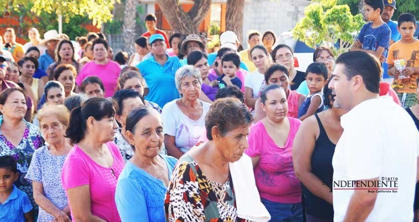 Se entregan apoyos a quienes lo necesitan en BCS: Valdivia Alvarado