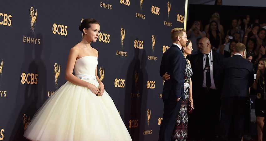 Actriz de 'Stranger Thrings' vive el momento más tierno del Emmy Actriz de 'Stranger Thrings' vive el momento más tierno del Emmy