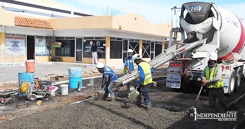 En 2 años de gobierno se han pavimentado 101 calles en La Paz: Gobernador