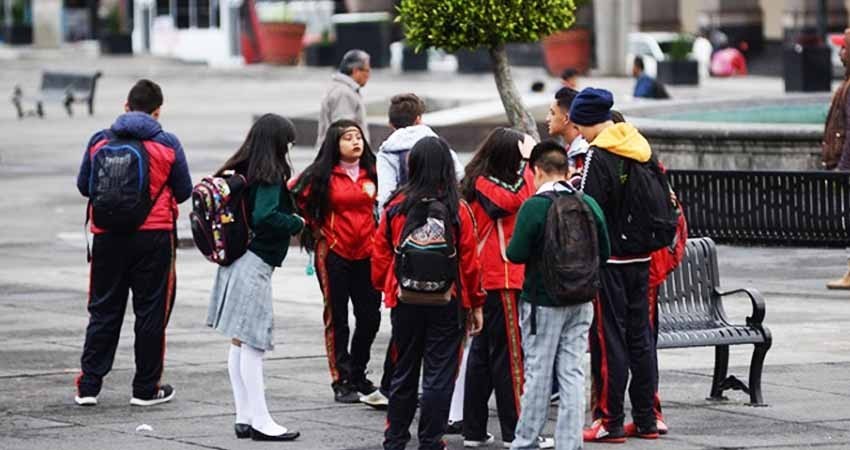 Más de 75 mil escuelas vuelven a clases en estados afectados por sismo