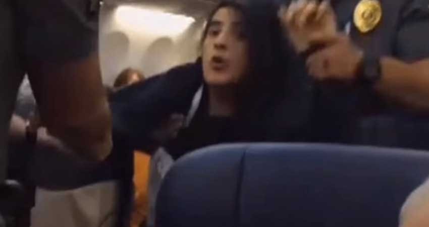 Alega alergia a perros y ¡la sacan del avión!