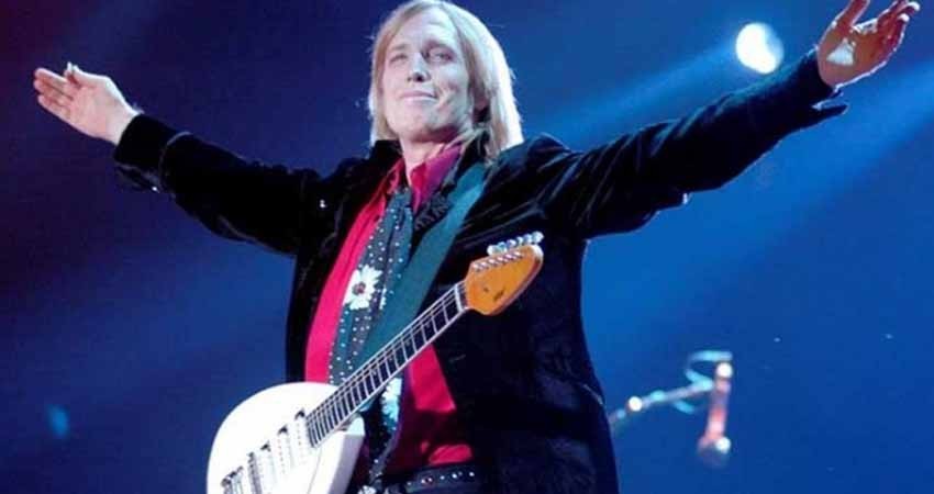 Confirman muerte a los 66 años del rockero Tom Petty