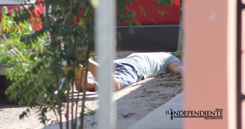 Asesinan a una persona en la colonia Santa Fe en La Paz Asesinan a una persona en la colonia Santa Fe en La Paz
