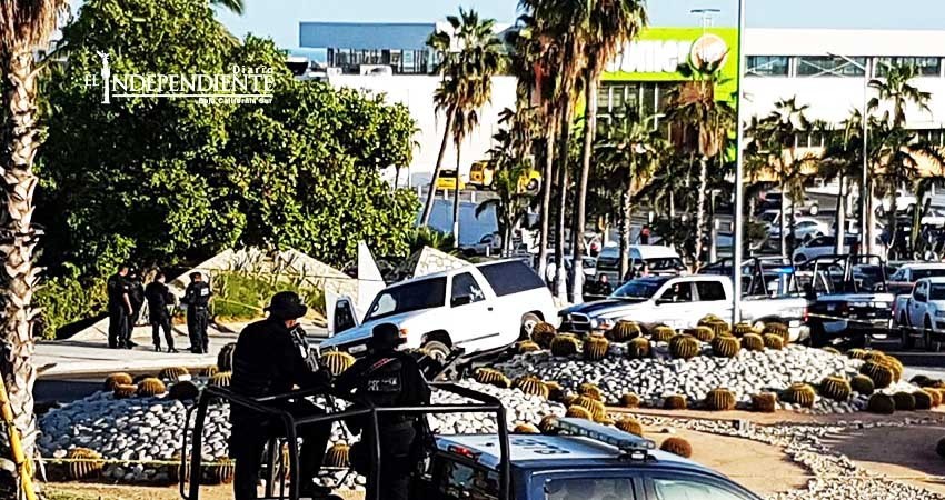 Balacera en zona turística de SJC dejó dos muertos Balacera en zona turística de SJC dejó dos muertos
