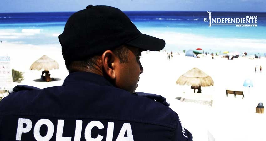 Extorsiones de policías municipales a extranjeros atentan contra el turismo Extorsiones de policías municipales a extranjeros atentan contra el turismo