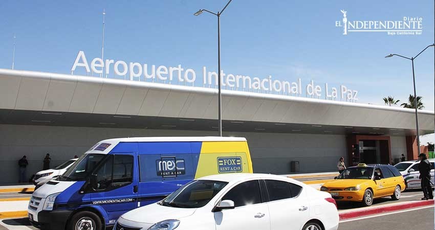 Aeropuerto de La Paz tiene facultades para sustituir a taxistas locales: SCT