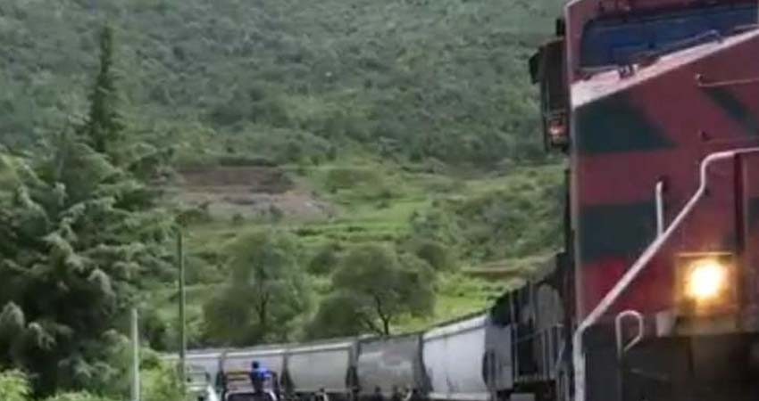 Tras vigilancia en Puebla, asaltos a trenes se mueven a Veracruz Tras vigilancia en Puebla, asaltos a trenes se mueven a Veracruz