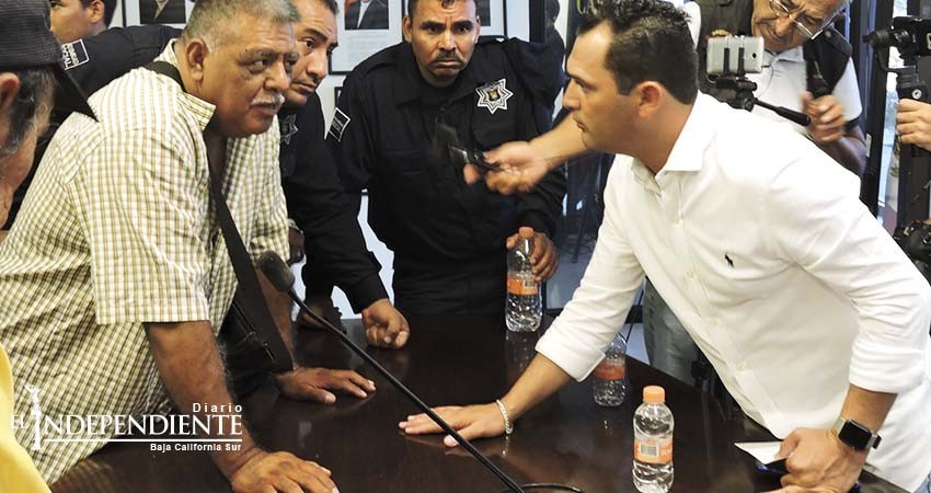 Legisladores se reunirán con Martínez Vega para solucionar despidos de agentes