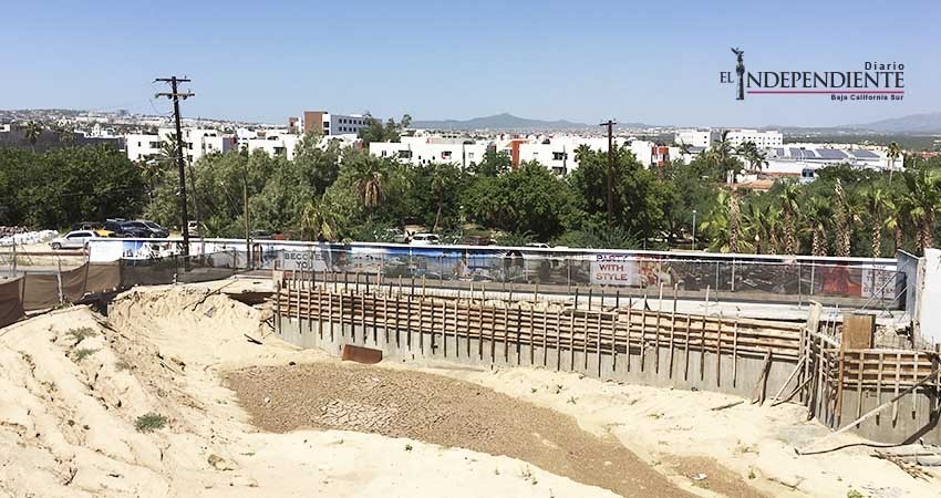 Hoteleros preocupados por irregularidades en la construcción de El Médano Hoteleros preocupados por irregularidades en la construcción de El Médano