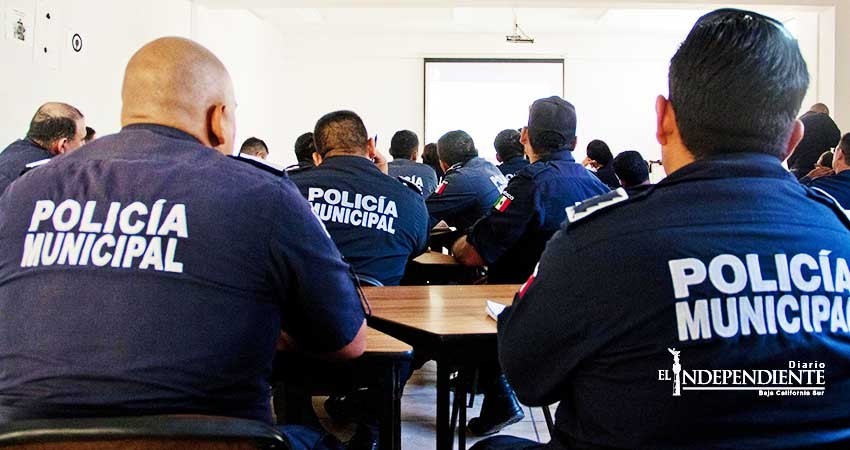 Situación en La Paz no está como para un paro de policías: De la Peña Angulo Situación en La Paz no está como para un paro de policías: De la Peña Angulo