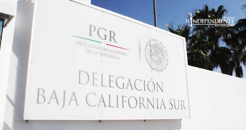 PGR inicia carpeta de investigación por el delito de uso de documento falso PGR inicia carpeta de investigación por el delito de uso de documento falso