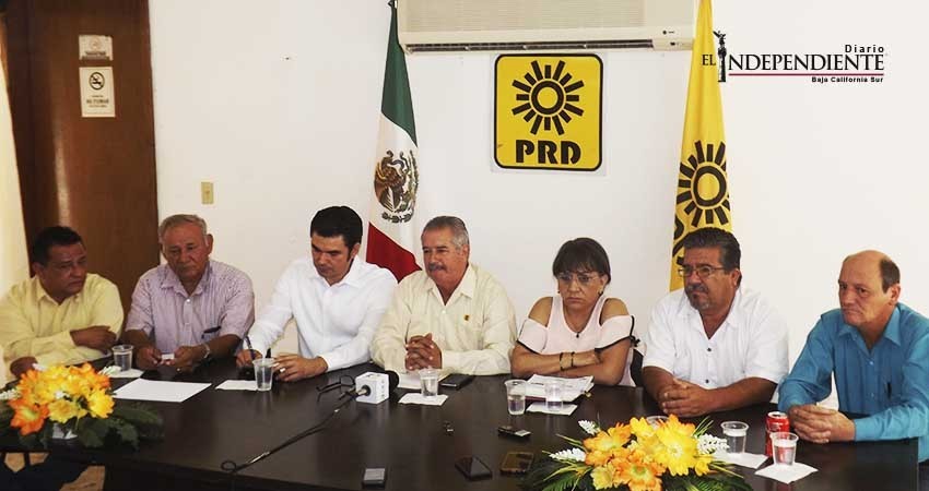 Hacen las paces corrientes del PRD; trabajarán a favor de Frente Ciudadano Hacen las paces corrientes del PRD; trabajarán a favor de Frente Ciudadano