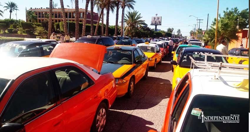 No tenemos apoyo del gobierno de Carlos Mendoza: transportistas No tenemos apoyo del gobierno de Carlos Mendoza: transportistas