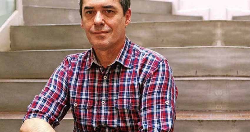 Cartarescu, escribe para salir de la depresión caótica Cartarescu, escribe para salir de la depresión caótica