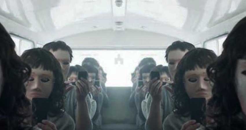 'Black Mirror' muestra más adelantos de su cuarta temporada 'Black Mirror' muestra más adelantos de su cuarta temporada