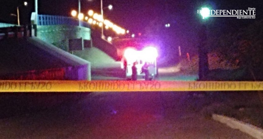 Asesinan a una mujer; la dejaron debajo del puente Pino Payas Asesinan a una mujer; la dejaron debajo del puente Pino Payas