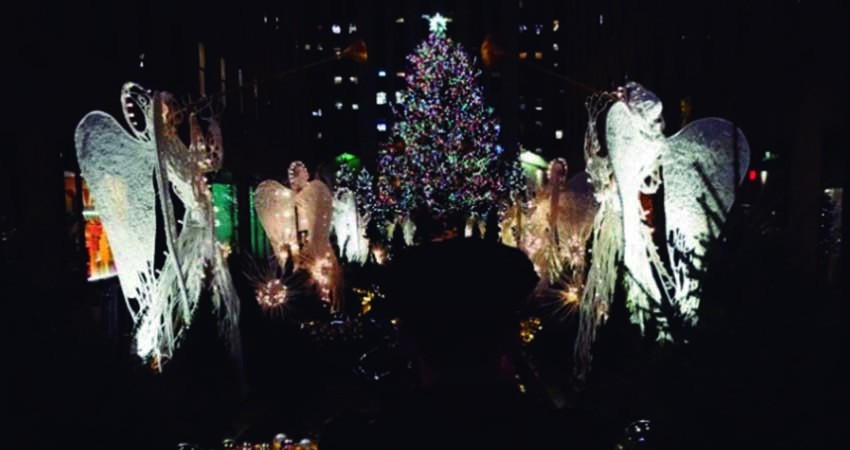 Iluminan el tradicional árbol de Navidad en Rockefeller Iluminan el tradicional árbol de Navidad en Rockefeller