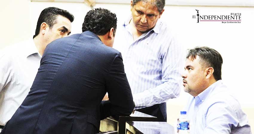 Buscaban “fast track” para ampliación de 3922 MDP en el presupuesto estatal Buscaban “fast track” para ampliación de 3922 MDP en el presupuesto estatal