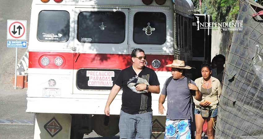 Aumenta molestia de los transportistas por tardanza en resolución sobre aumento a la tarifa Aumenta molestia de los transportistas por tardanza en resolución sobre aumento a la tarifa