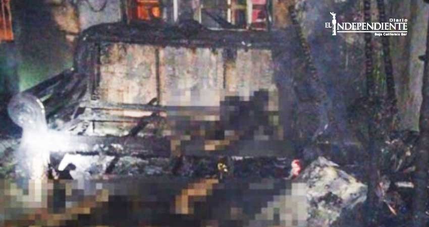 Tragedia huachicolera: muere familia completa al estallar bodega clandestina en Tabasco Tragedia huachicolera: muere familia completa al estallar bodega clandestina en Tabasco
