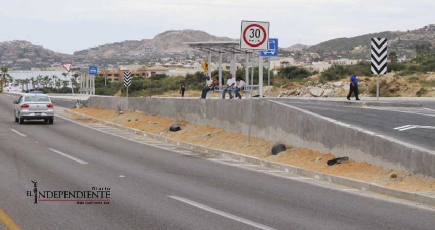 Critican el proyecto vial de Chedraui en San José del Cabo “hace más peligroso el crucero” Critican el proyecto vial de Chedraui en San José del Cabo “hace más peligroso el crucero”