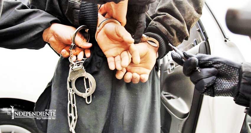 Aplican orden de aprehensión por delito de robo a casa habitación Aplican orden de aprehensión por delito de robo a casa habitación