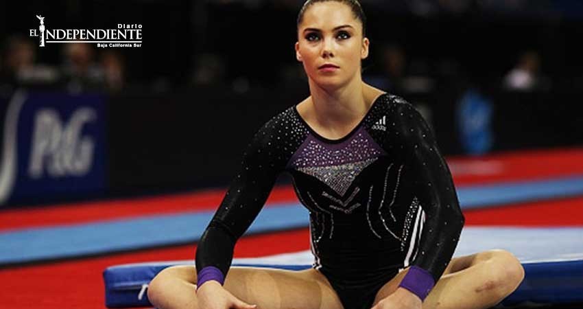 Gimnasta fue obligada a callar abuso sexual a cambio de 1 mdd Gimnasta fue obligada a callar abuso sexual a cambio de 1 mdd