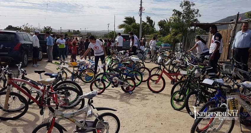 Realizó Cruz Roja Los Cabos entrega de juguetes a niños de escasos recursos Realizó Cruz Roja Los Cabos entrega de juguetes a niños de escasos recursos