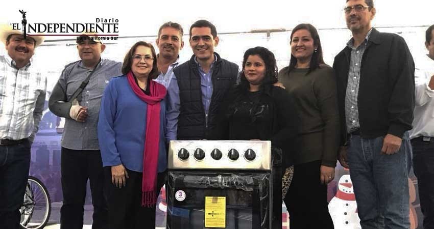 "Posadas azules” se hicieron con donaciones de militantes “generosos”: PAN