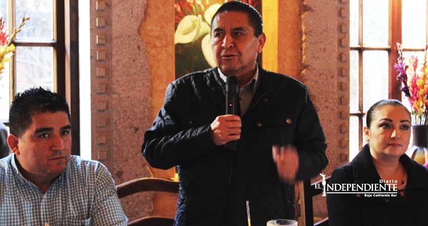 Llama líder estatal de CROC al INE a vigilar y castigar malos manejos de recursos públicos Llama líder estatal de CROC al INE a vigilar y castigar malos manejos de recursos públicos